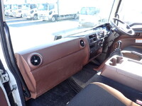 日野レンジャーアルミウイング中型（4t）[写真31]