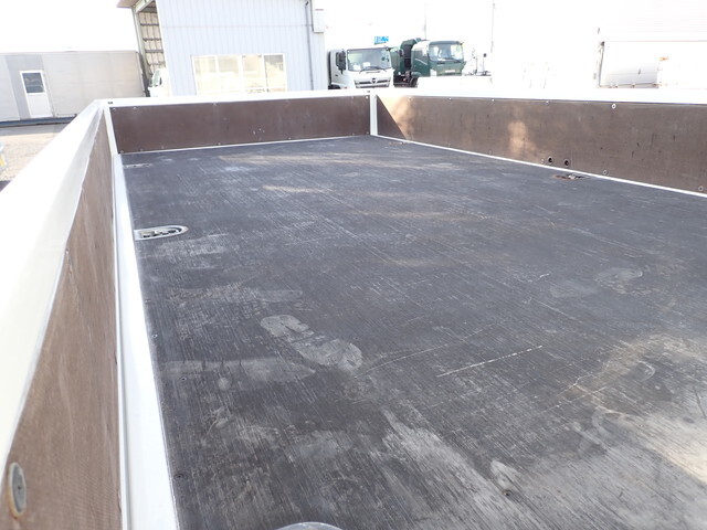 日野デュトロ平ボディ小型（2t・3t）[写真10]