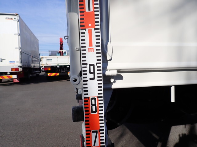 日野デュトロ平ボディ小型（2t・3t）[写真17]