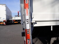 日野デュトロ平ボディ小型（2t・3t）[写真18]