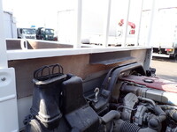 日野デュトロ平ボディ小型（2t・3t）[写真20]