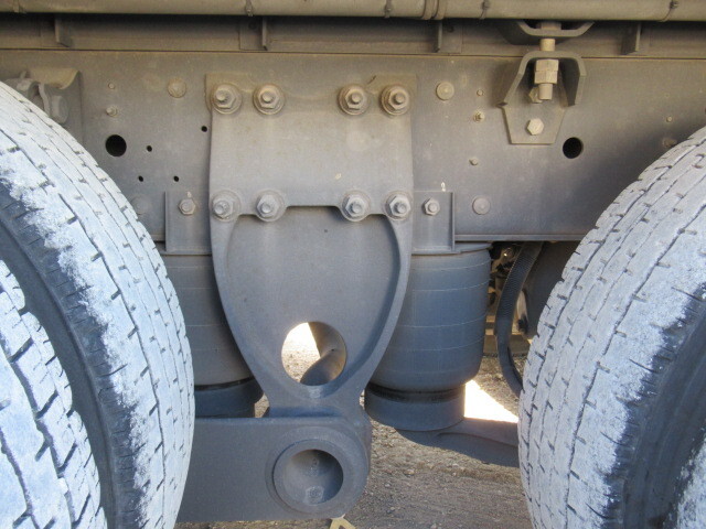 日野プロフィアアルミウイング大型（10t）[写真27]