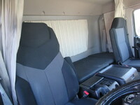 日野プロフィアアルミウイング大型（10t）[写真40]