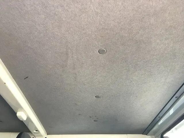 いすゞエルフダブルキャブ（Wキャブ）小型（2t・3t）[写真25]