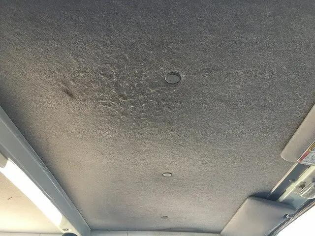 いすゞエルフダブルキャブ（Wキャブ）小型（2t・3t）[写真28]