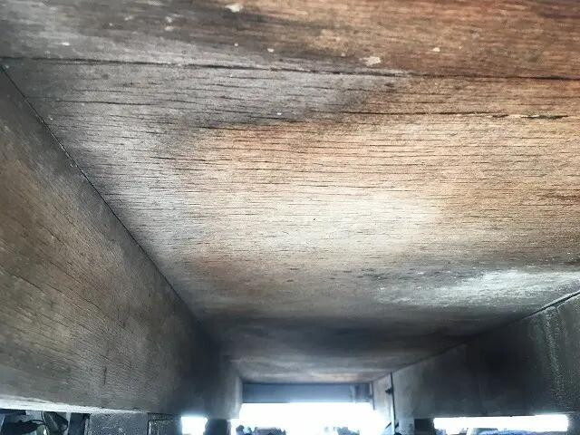 いすゞエルフダブルキャブ（Wキャブ）小型（2t・3t）[写真34]