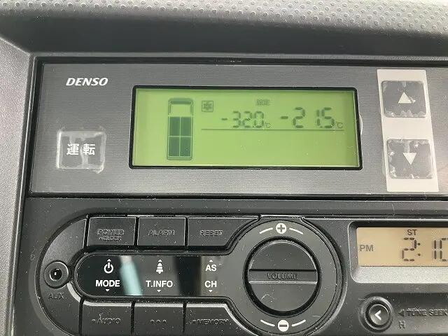 マツダタイタン冷凍車（冷蔵車）小型（2t・3t）[写真18]