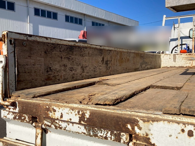 三菱ふそうキャンタークレーン5段小型（2t・3t）[写真14]