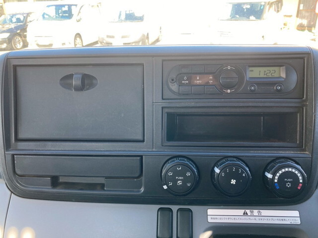 三菱ふそうキャンタークレーン5段小型（2t・3t）[写真16]