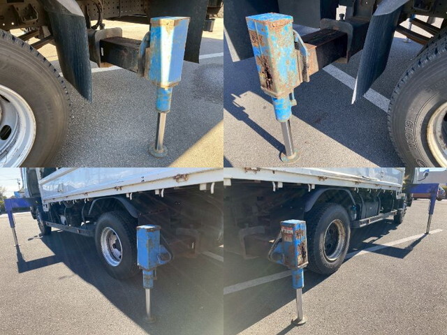 三菱ふそうキャンタークレーン5段小型（2t・3t）[写真40]