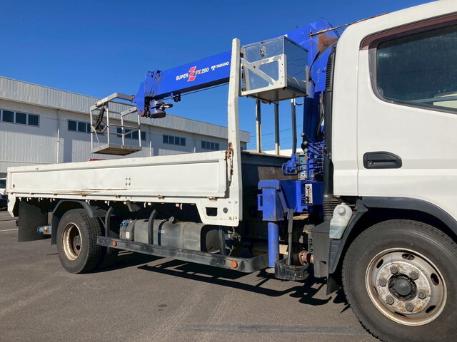 三菱ふそうキャンタークレーン5段小型（2t・3t）[写真08]