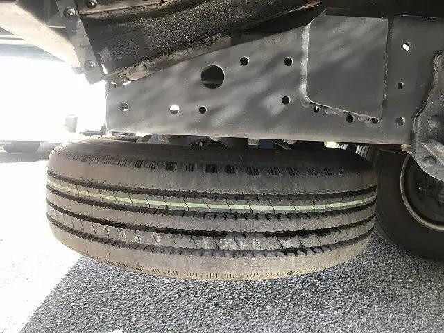 いすゞエルフセーフティローダー小型（2t・3t）[写真18]