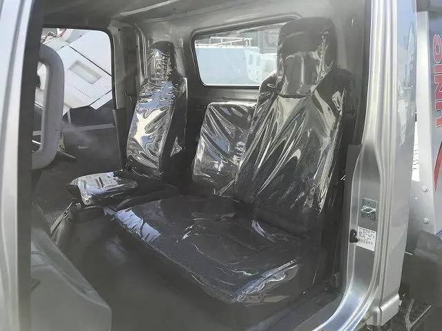 いすゞエルフセーフティローダー小型（2t・3t）[写真25]