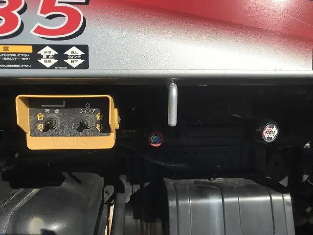 いすゞエルフセーフティローダー小型（2t・3t）[写真40]