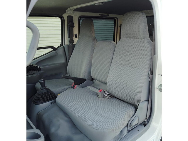 トヨタトヨエースダブルキャブ（Wキャブ）小型（2t・3t）[写真20]