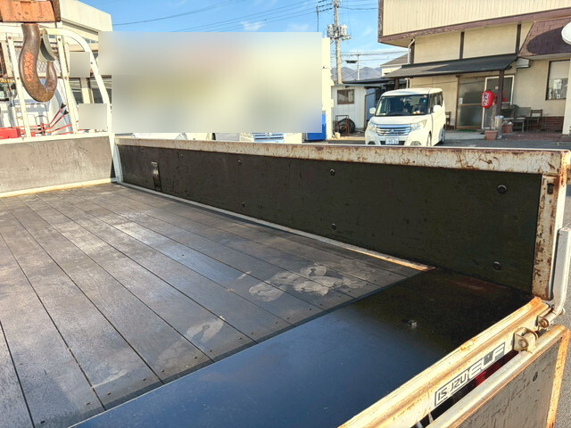 いすゞエルフクレーン5段小型（2t・3t）[写真15]