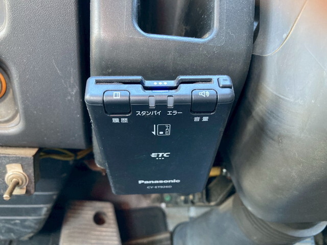 いすゞエルフクレーン5段小型（2t・3t）[写真17]