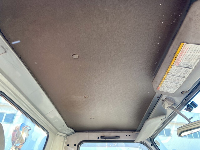 いすゞエルフクレーン5段小型（2t・3t）[写真23]