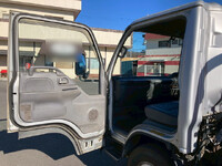 いすゞエルフクレーン5段小型（2t・3t）[写真28]