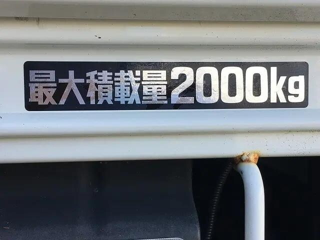 トヨタトヨエース平ボディ小型（2t・3t）[写真25]