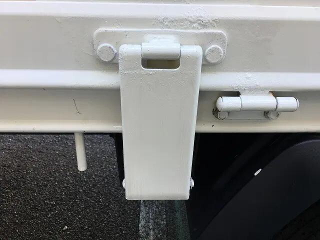 トヨタトヨエース平ボディ小型（2t・3t）[写真26]