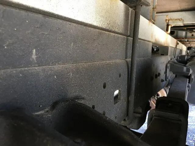 トヨタトヨエース平ボディ小型（2t・3t）[写真33]