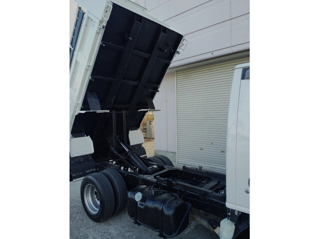 いすゞエルフダンプ小型（2t・3t）[写真15]