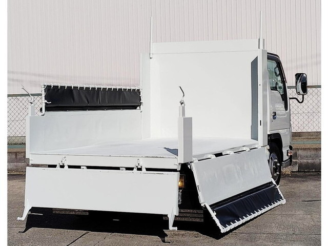 いすゞエルフダンプ小型（2t・3t）[写真09]