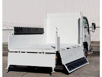 いすゞエルフダンプ小型（2t・3t）[写真10]