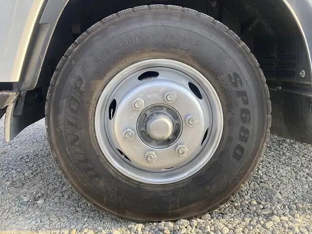 いすゞフォワード平ボディ増トン（6t・8t）[写真38]