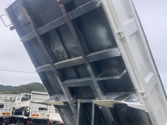 いすゞエルフダンプ小型（2t・3t）[写真13]