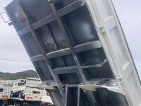 いすゞエルフダンプ小型（2t・3t）[写真14]