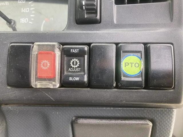 いすゞエルフダンプ小型（2t・3t）[写真21]