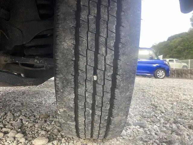 いすゞエルフダンプ小型（2t・3t）[写真32]