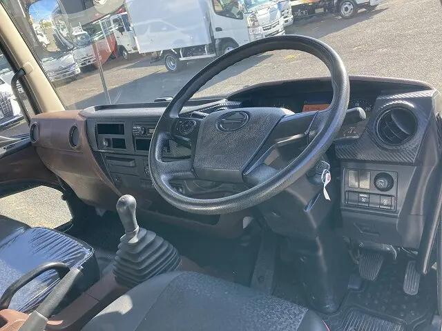 日野レンジャークレーン4段中型（4t）[写真31]