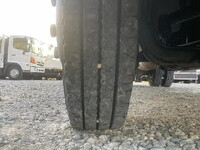 日野レンジャー平ボディ中型（4t）[写真23]