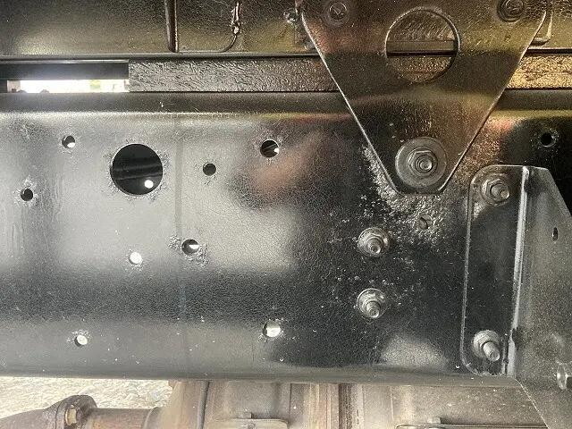 日野レンジャー平ボディ中型（4t）[写真24]