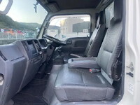 いすゞエルフ平ボディ小型（2t・3t）[写真16]