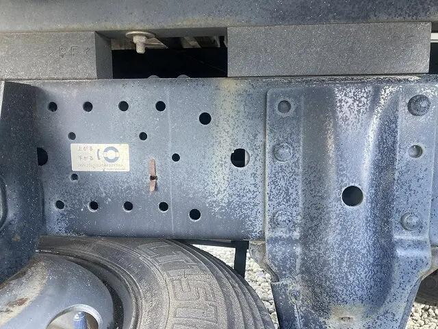 いすゞエルフ平ボディ小型（2t・3t）[写真35]