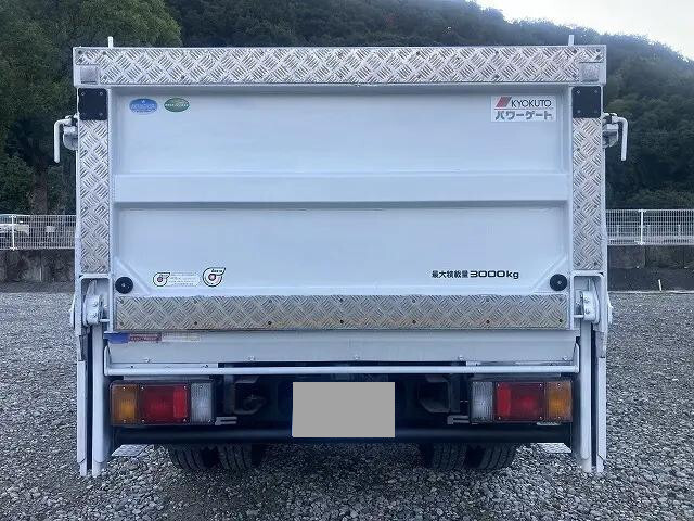 いすゞエルフ平ボディ小型（2t・3t）[写真06]