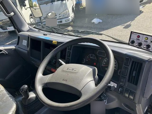 いすゞエルフパッカー車（塵芥車）小型（2t・3t）[写真17]