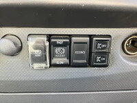 いすゞエルフパッカー車（塵芥車）小型（2t・3t）[写真23]