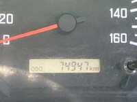 いすゞエルフパッカー車（塵芥車）小型（2t・3t）[写真26]