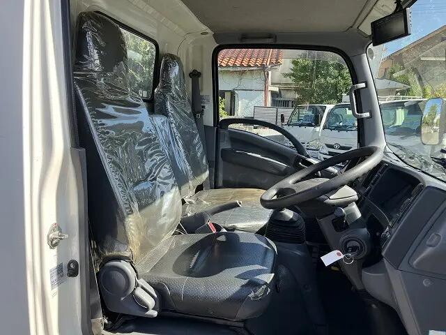 いすゞエルフパッカー車（塵芥車）小型（2t・3t）[写真28]