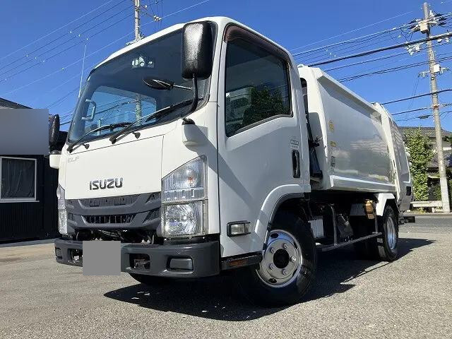 いすゞエルフパッカー車（塵芥車）小型（2t・3t）[写真03]