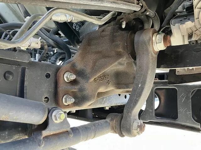 いすゞエルフパッカー車（塵芥車）小型（2t・3t）[写真34]