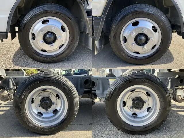 三菱ふそうキャンターダンプ小型（2t・3t）[写真20]