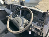 三菱ふそうキャンターダンプ小型（2t・3t）[写真26]