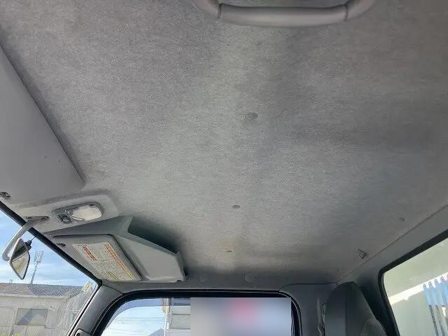 三菱ふそうキャンターダンプ小型（2t・3t）[写真34]