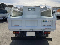 三菱ふそうキャンターダンプ小型（2t・3t）[写真09]